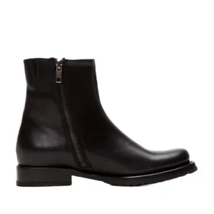 Frye  Women's 71908 Black M