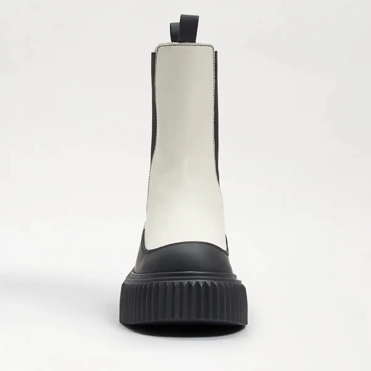 Sam Edelman Taber White/Black Chunky Lug Sole Rounded Toe Pull On Combat Boots