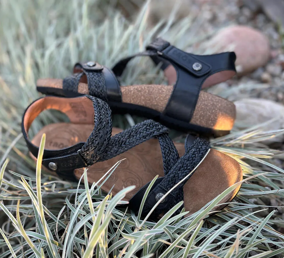 Trulie Black Wide