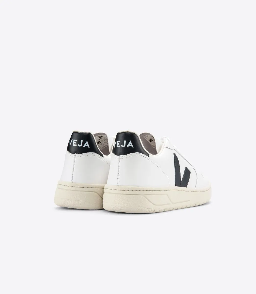 Veja V-10 Leather White Black